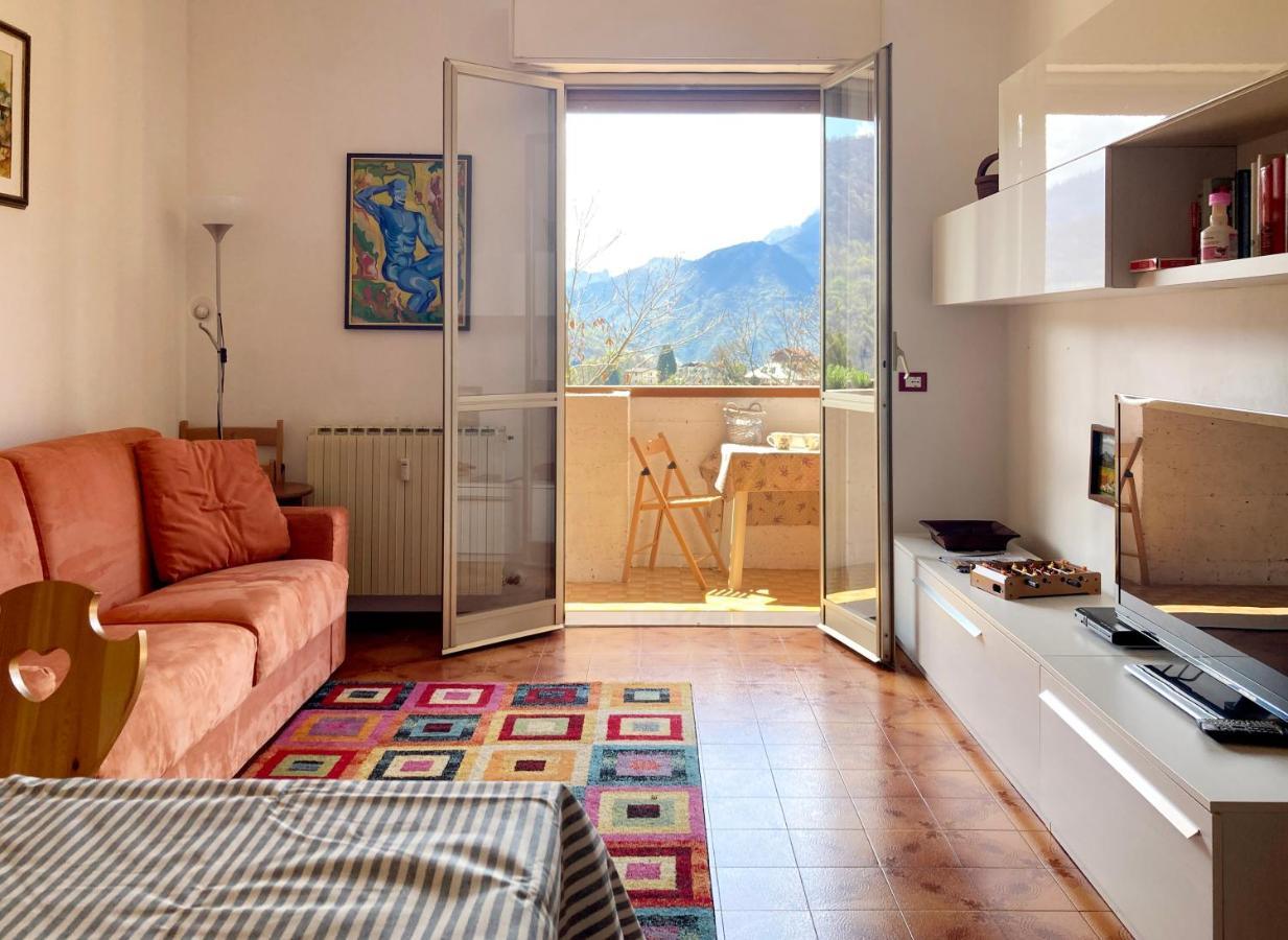 Mountain View Charming Apartment Moggio  エクステリア 写真