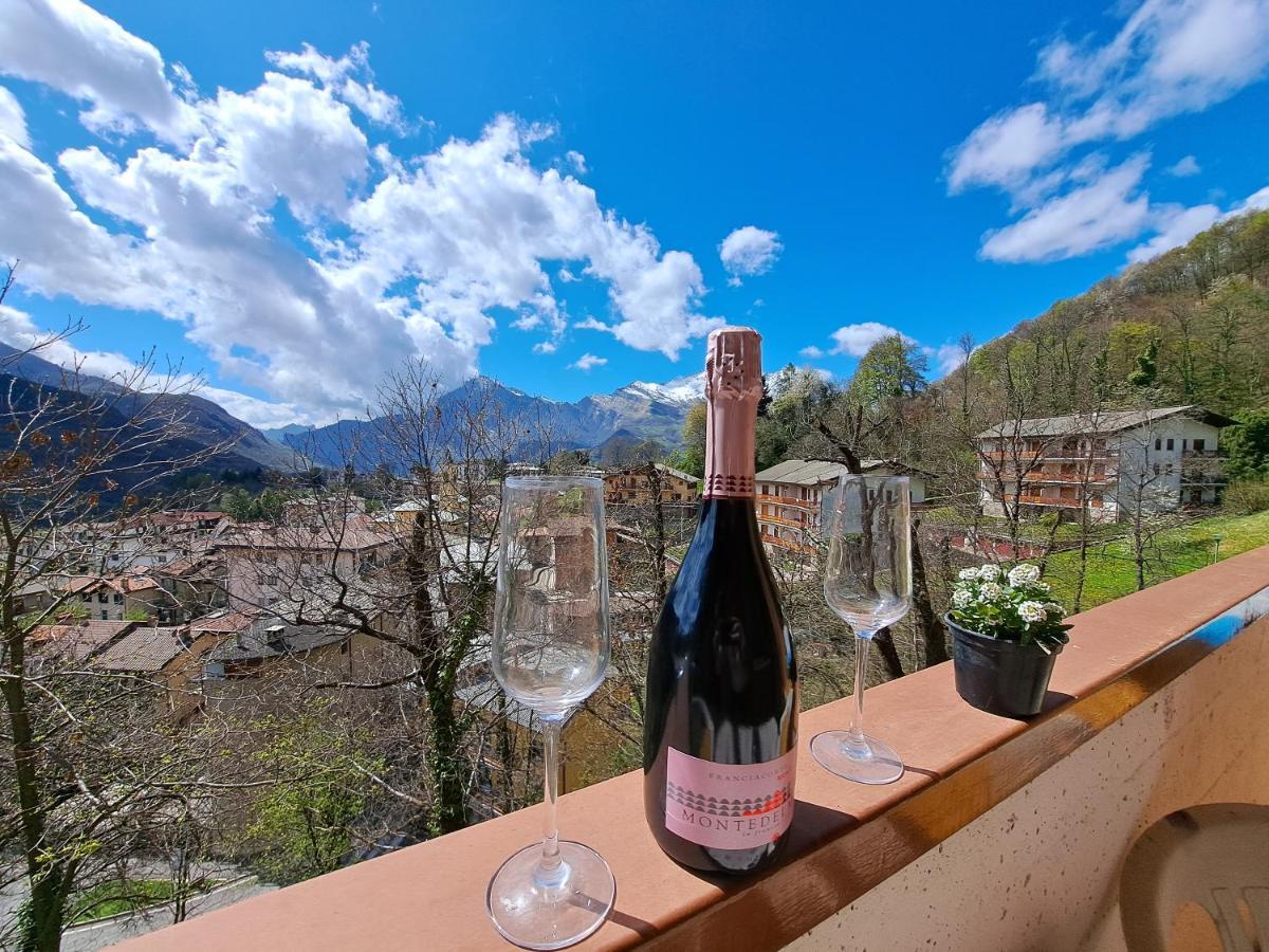 Mountain View Charming Apartment Moggio  エクステリア 写真